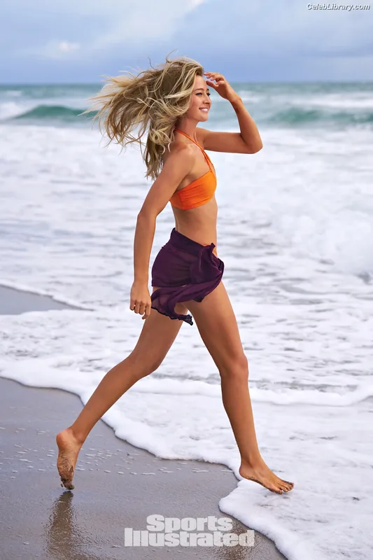Nelly Korda photo 15 of 124