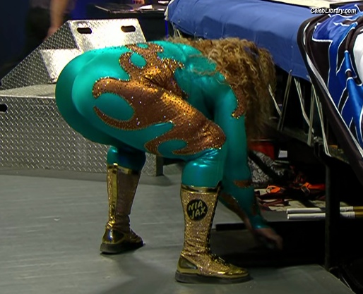 Nia Jax photo 23 of 522