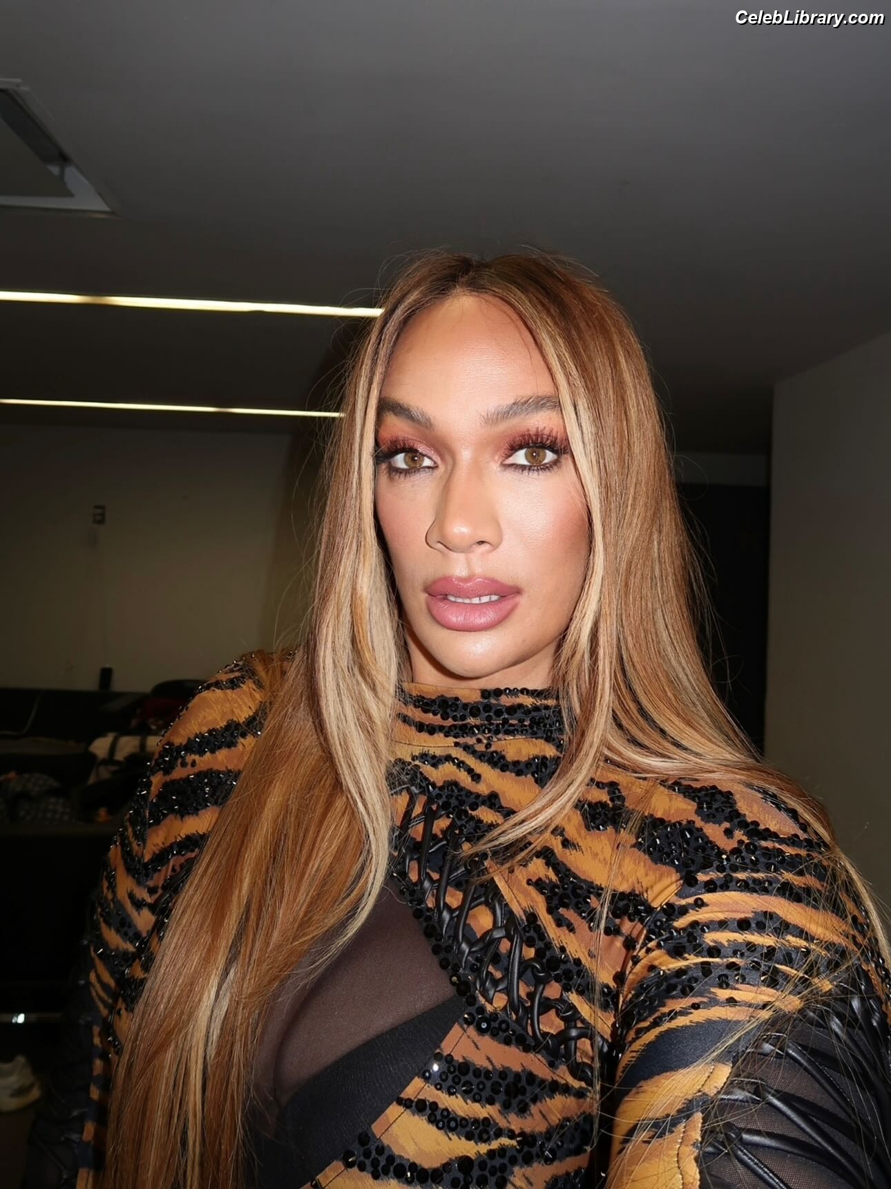 Nia Jax photo 7 of 522