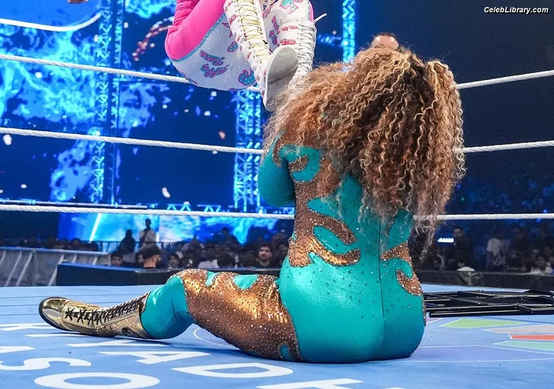 Nia Jax photo 1 of 522