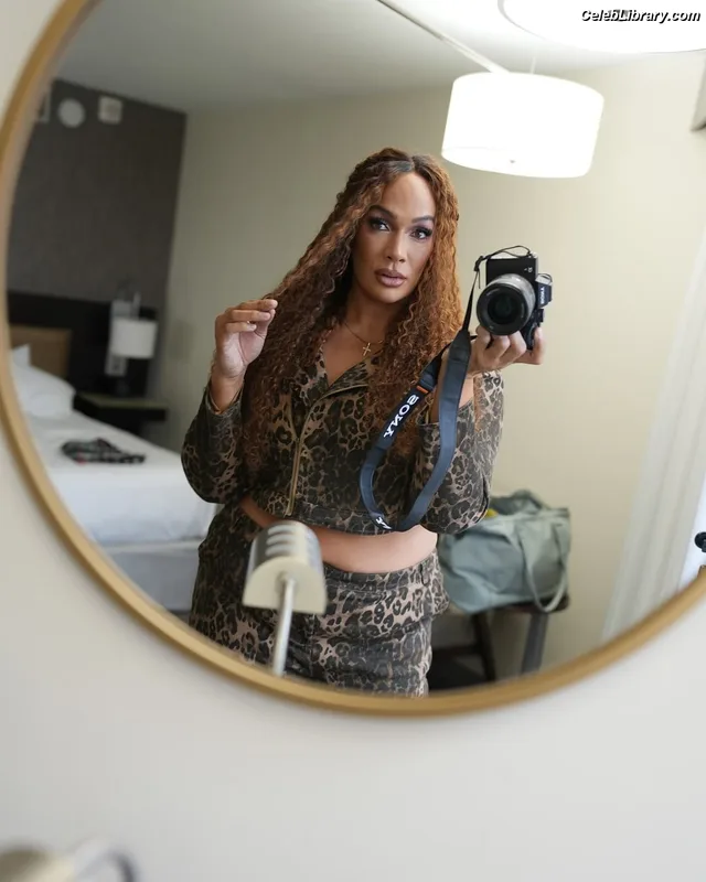Nia Jax photo 19 of 522