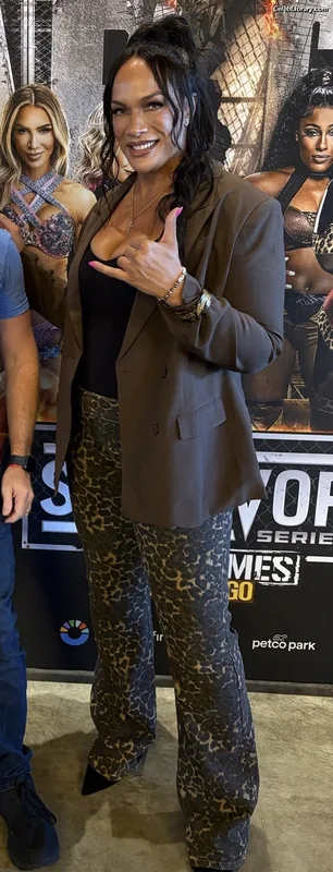 Nia Jax photo 8 of 522