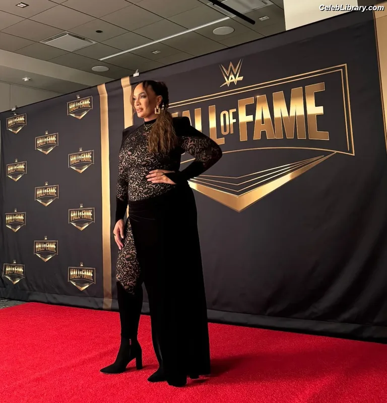 Nia Jax photo 22 of 522