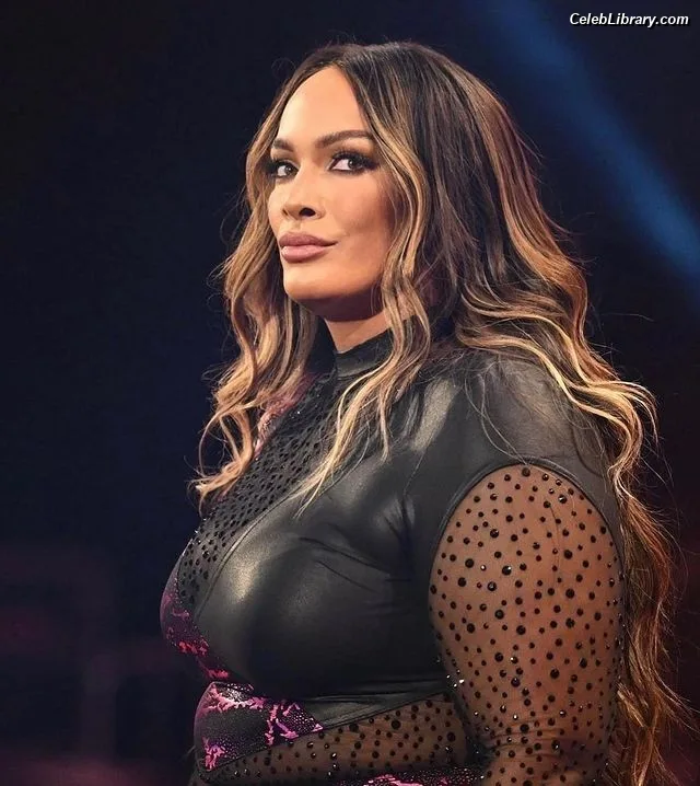 Nia Jax photo 15 of 522