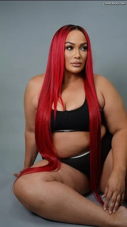 Nia Jax photo 23 of 522