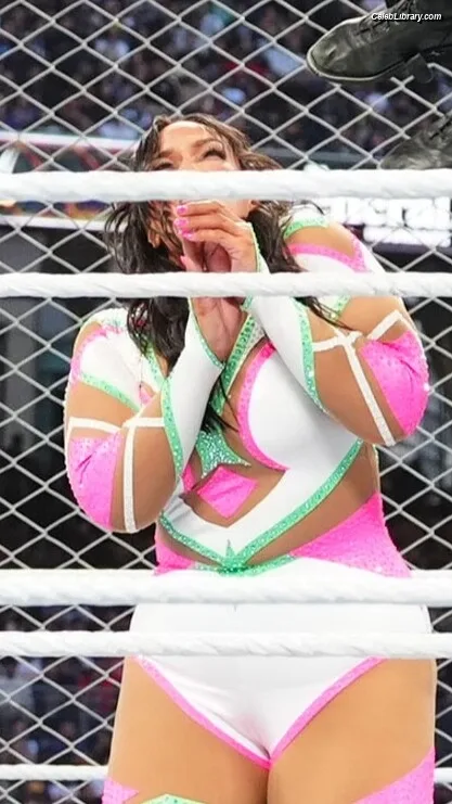 Nia Jax photo 22 of 522