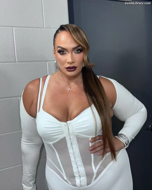 Nia Jax photo 8 of 522