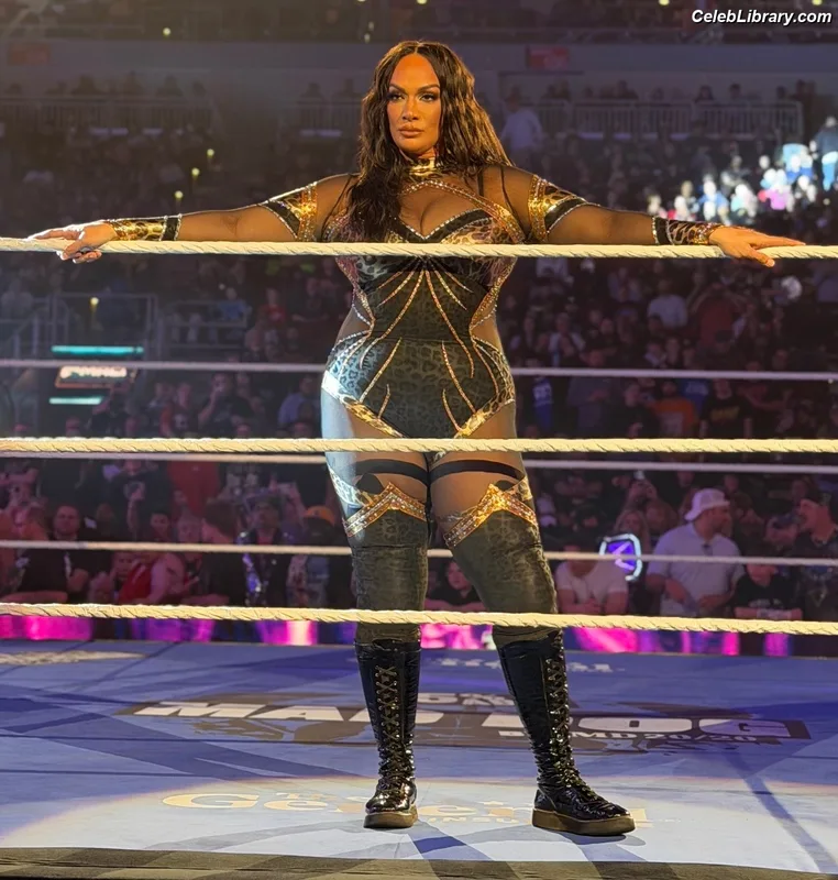 Nia Jax photo 23 of 522