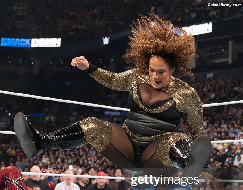 Nia Jax photo 11 of 522