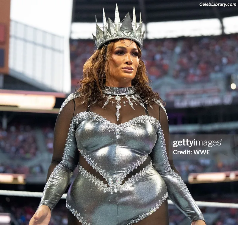 Nia Jax photo 12 of 522