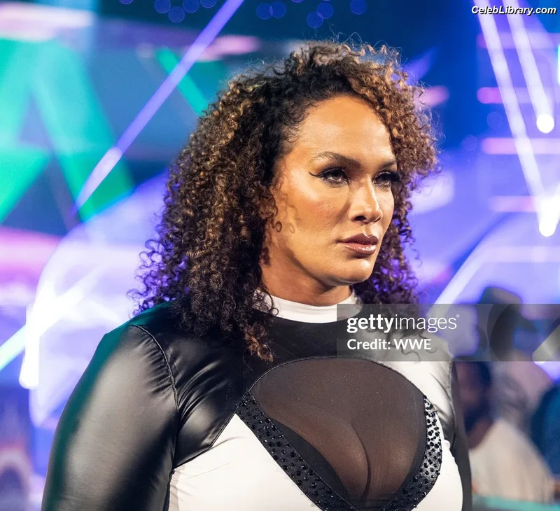 Nia Jax photo 20 of 522
