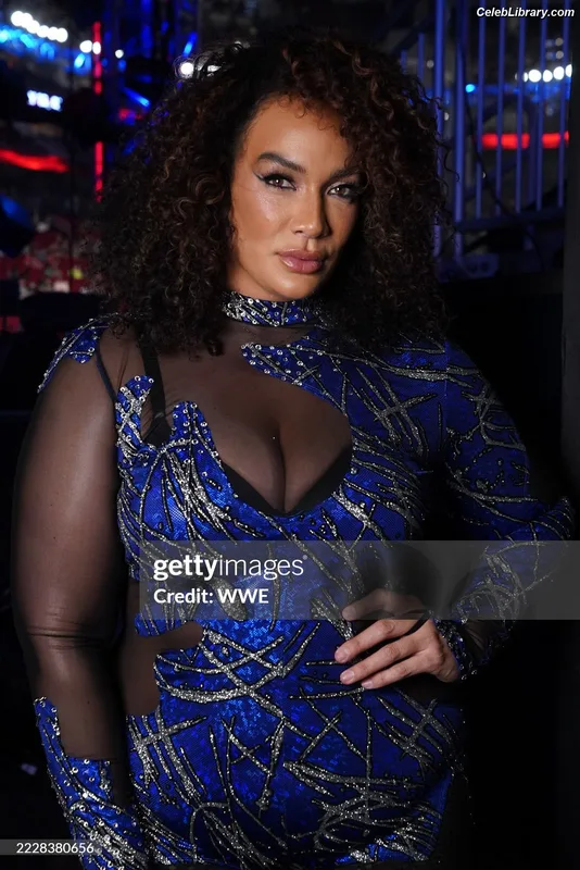 Nia Jax photo 1 of 522