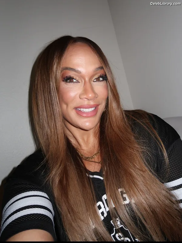 Nia Jax photo 21 of 522