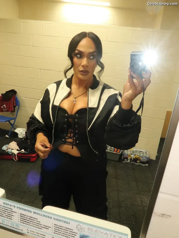 Nia Jax photo 16 of 522