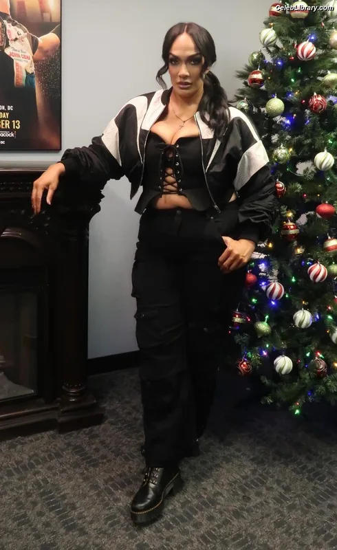 Nia Jax photo 17 of 522