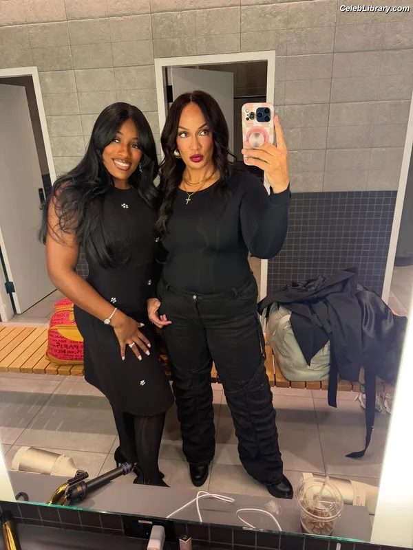 Nia Jax photo 19 of 522