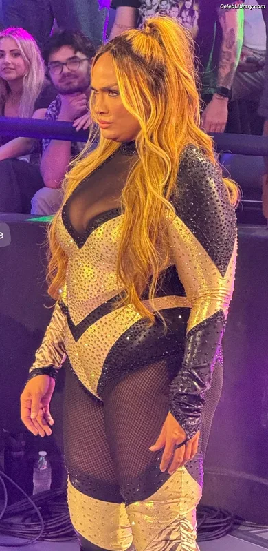 Nia Jax photo 20 of 522