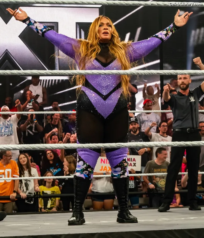 Nia Jax photo 15 of 522