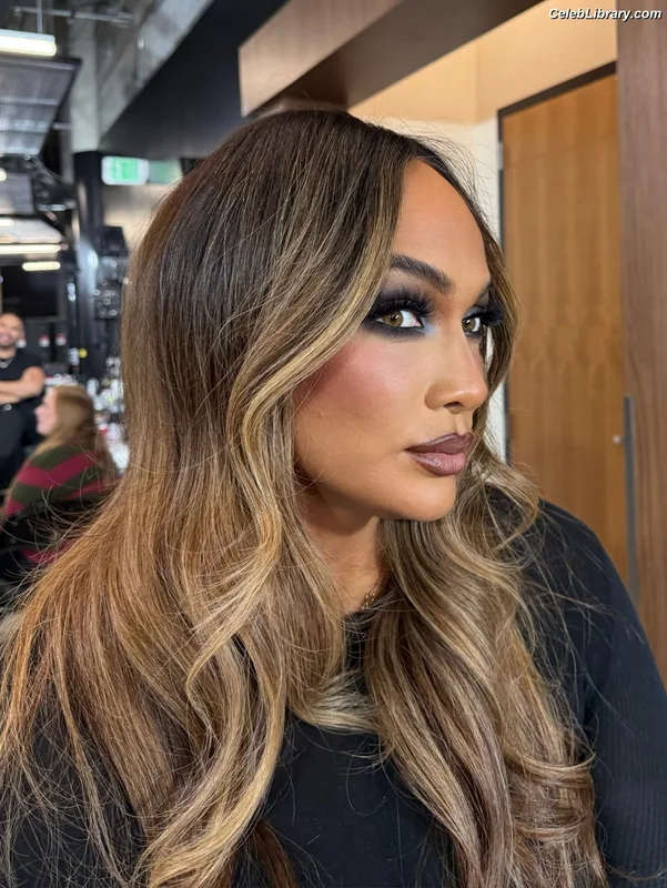 Nia Jax photo 21 of 522