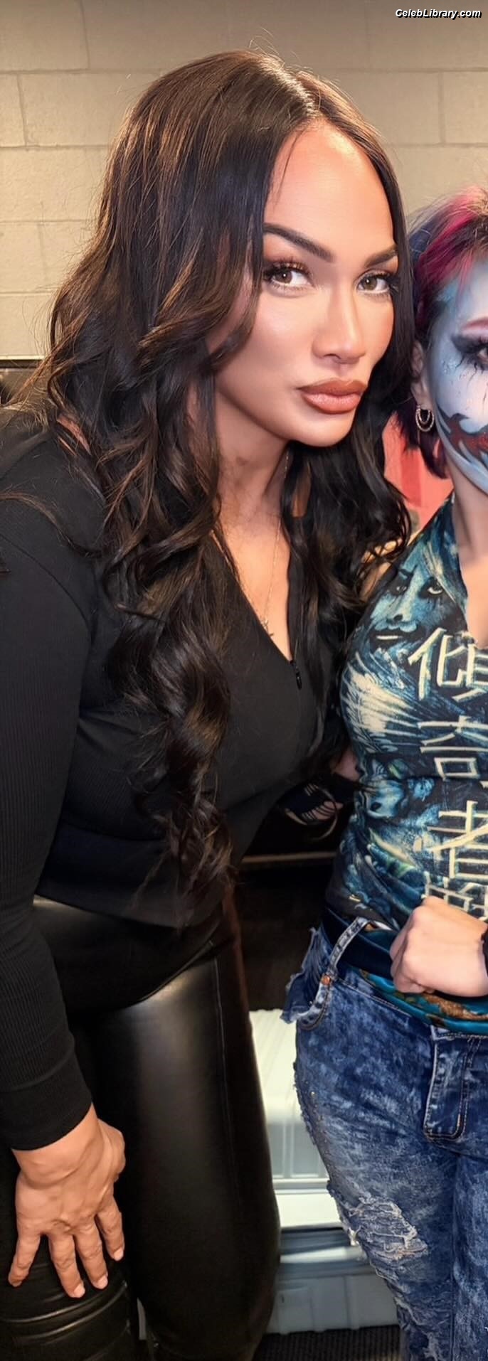 Nia Jax photo 3 of 522