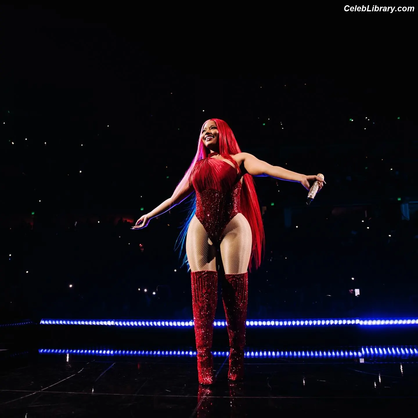 Nicki Minaj photo 3 of 1009