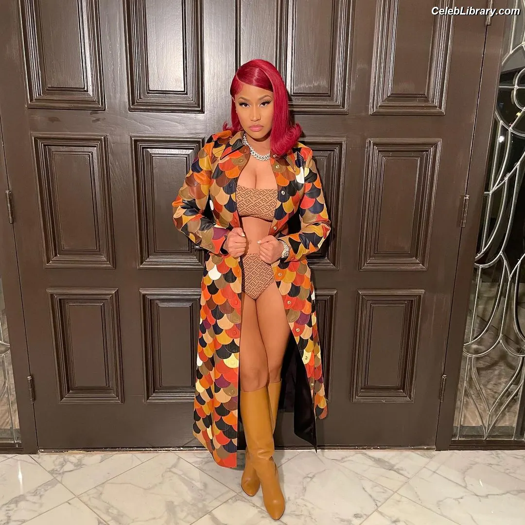 Nicki Minaj photo 14 of 1009