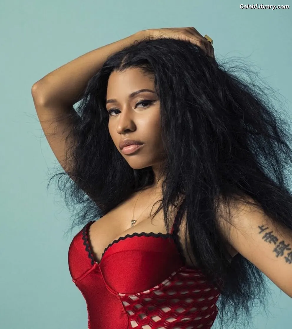Nicki Minaj photo 21 of 1009