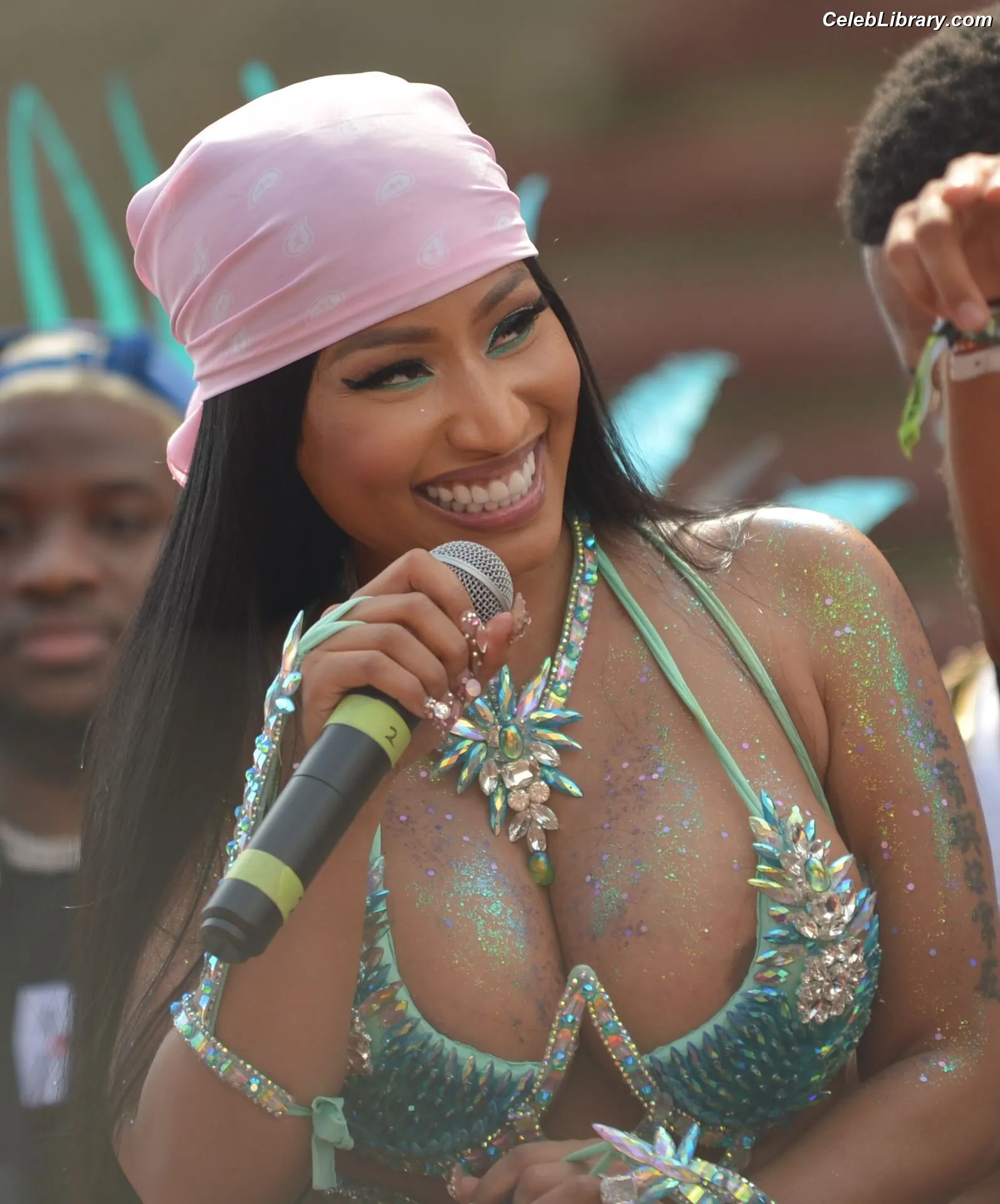 Nicki Minaj photo 19 of 1009