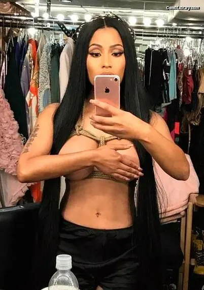 Nicki Minaj photo 22 of 1009