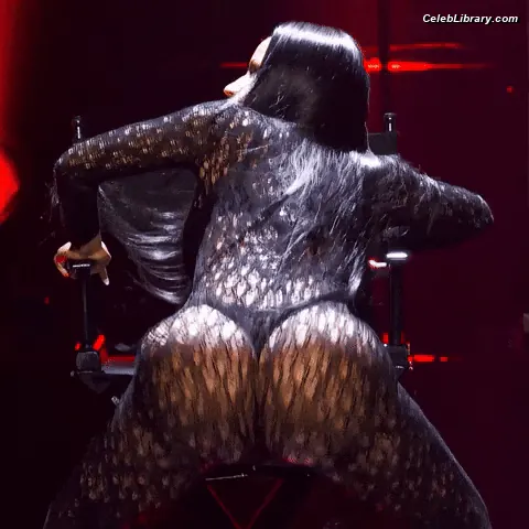 Nicki Minaj photo 14 of 1009