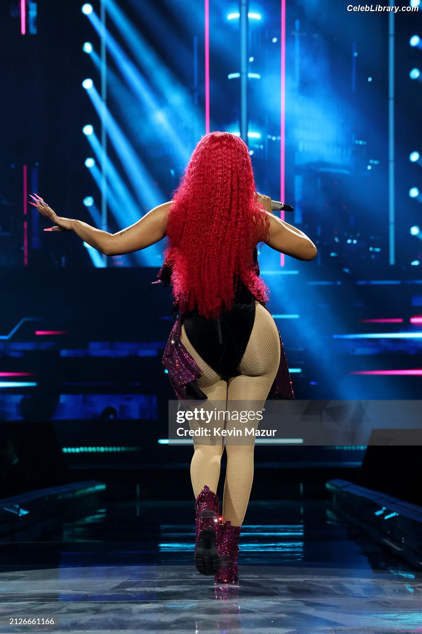 Nicki Minaj photo 7 of 1009