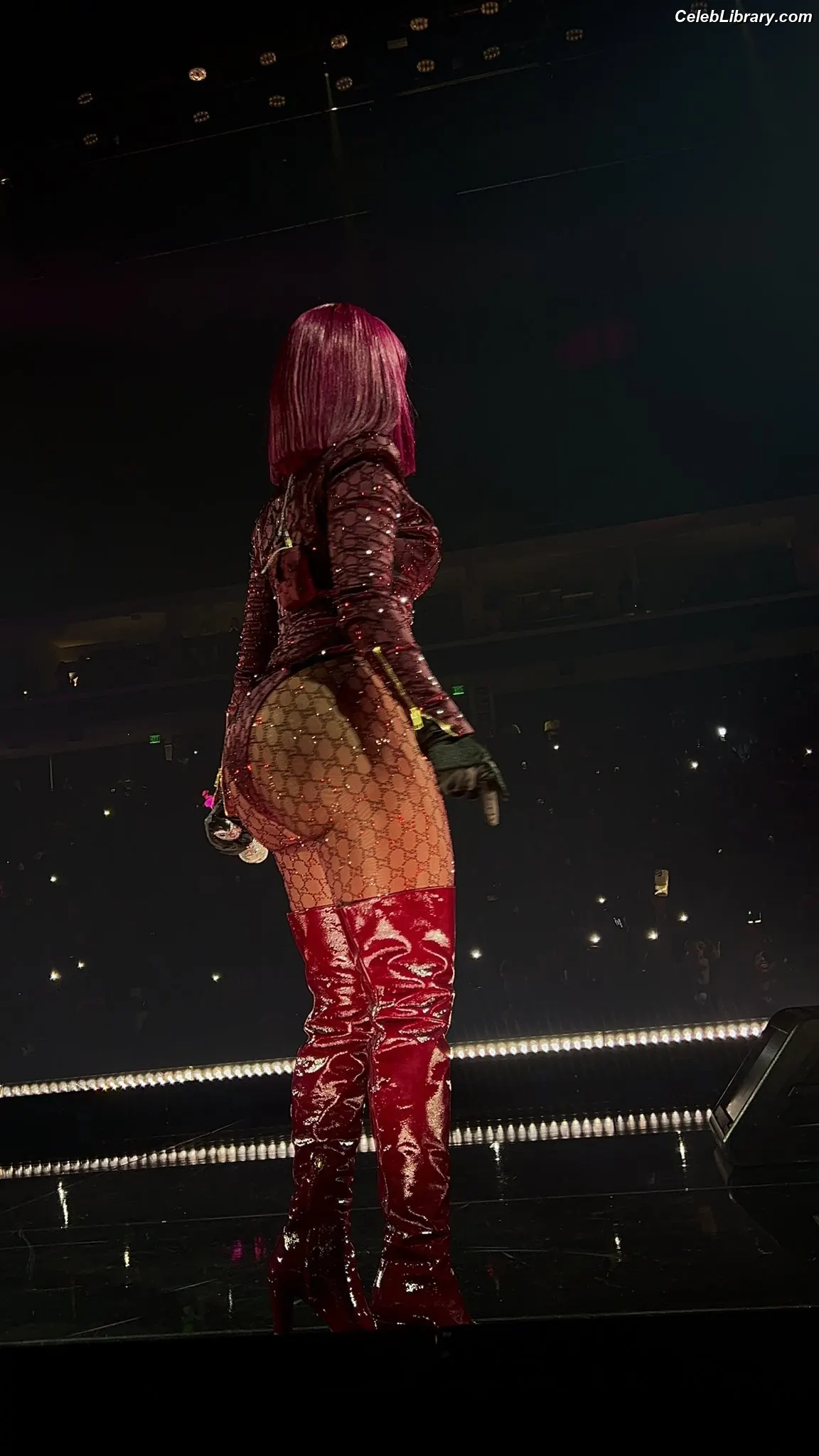 Nicki Minaj photo 12 of 1009