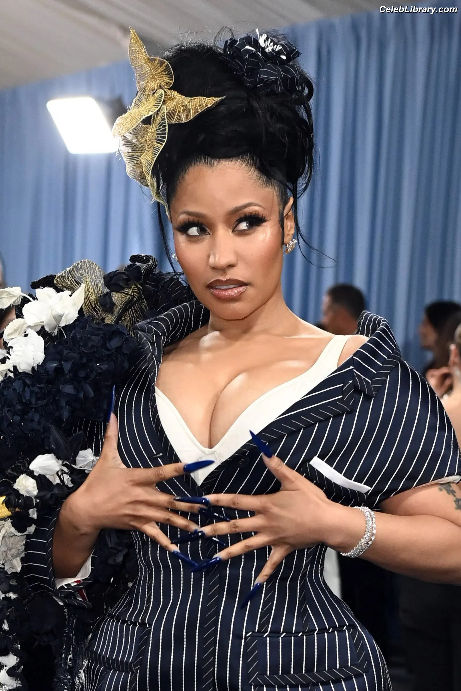 Nicki Minaj photo 19 of 1009