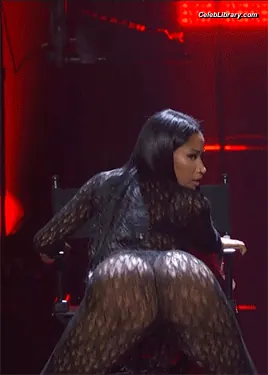 Nicki Minaj photo 6 of 1009