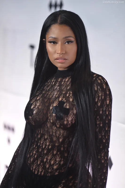 Nicki Minaj photo 3 of 983