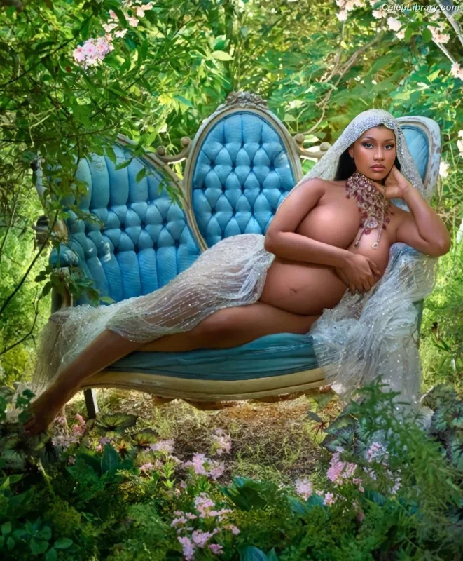 Nicki Minaj photo 24 of 983