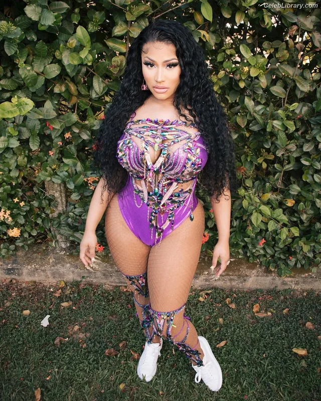 Nicki Minaj photo 13 of 983