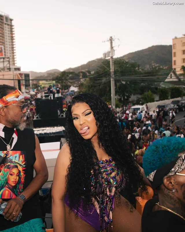 Nicki Minaj photo 17 of 983