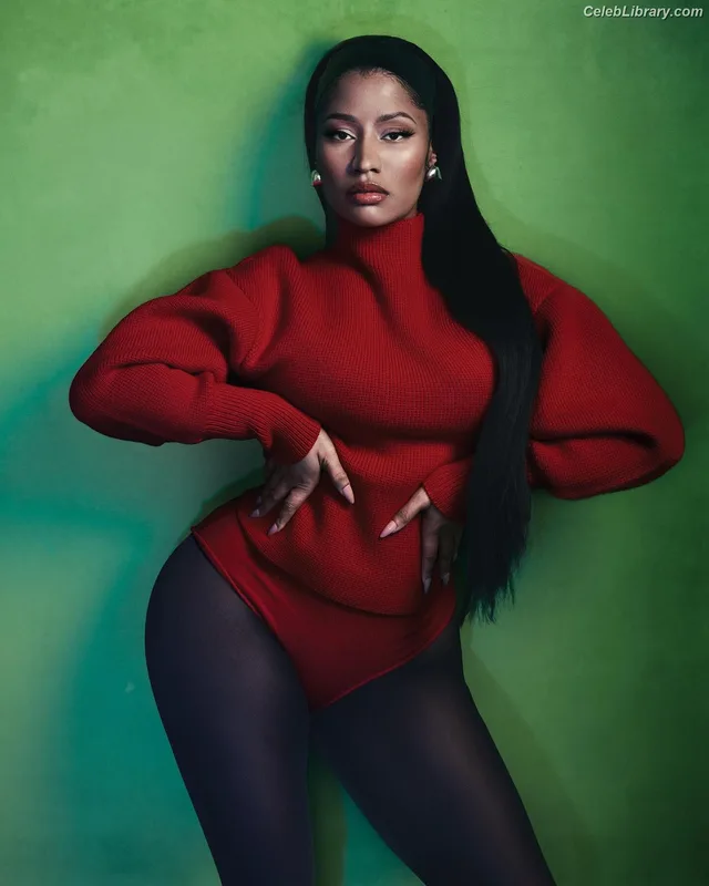 Nicki Minaj photo 7 of 983