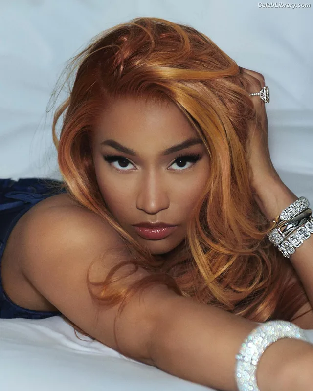 Nicki Minaj photo 24 of 983