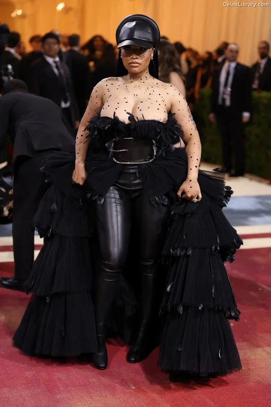 Nicki Minaj photo 6 of 983