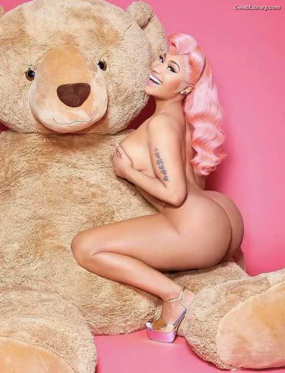 Nicki Minaj photo 24 of 983