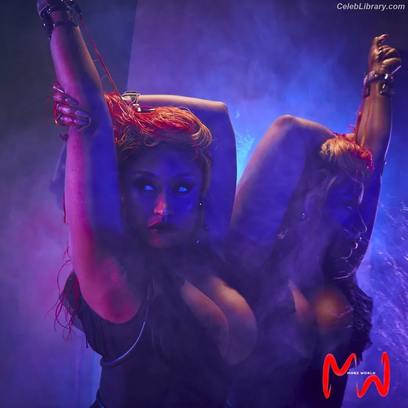 Nicki Minaj photo 8 of 983