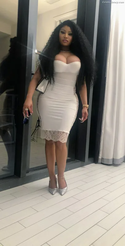 Nicki Minaj photo 13 of 983