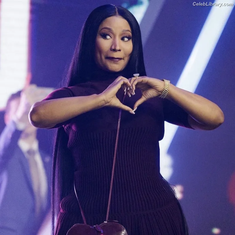 Nicki Minaj photo 7 of 983