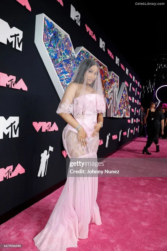 Nicki Minaj photo 4 of 983