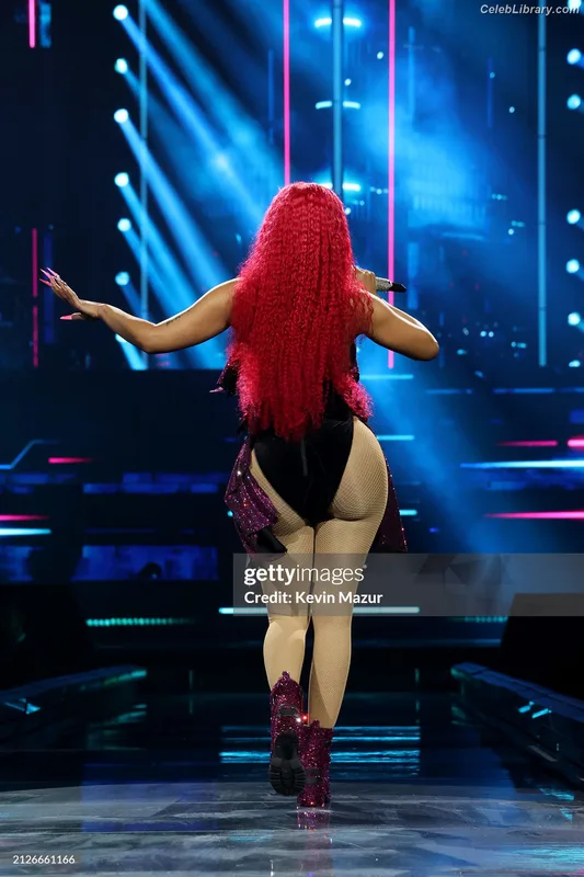 Nicki Minaj photo 23 of 983