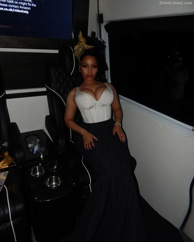 Nicki Minaj photo 13 of 983