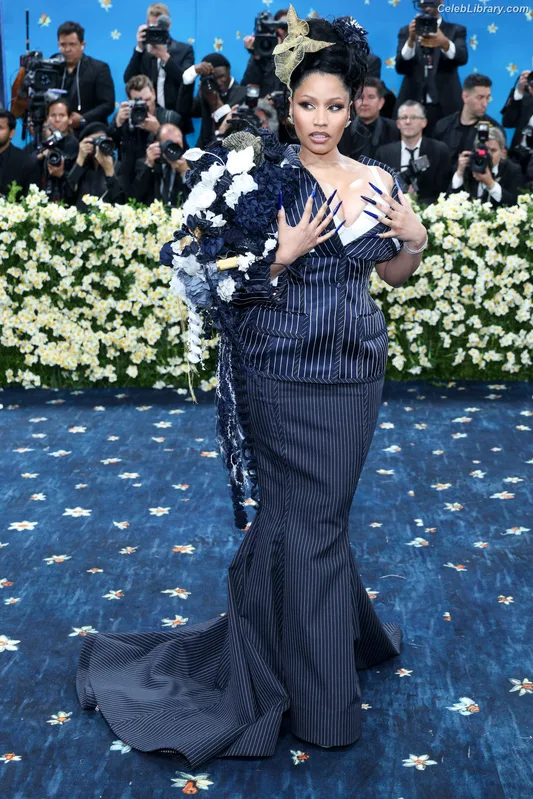 Nicki Minaj photo 16 of 983