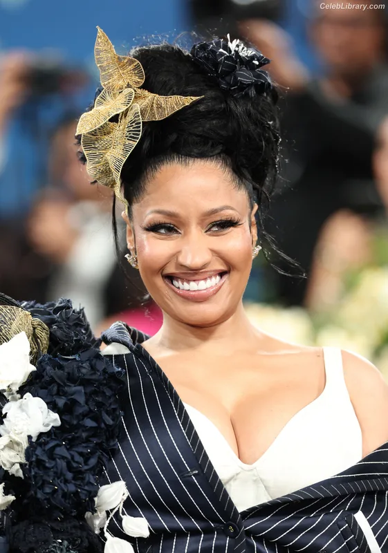 Nicki Minaj photo 13 of 983